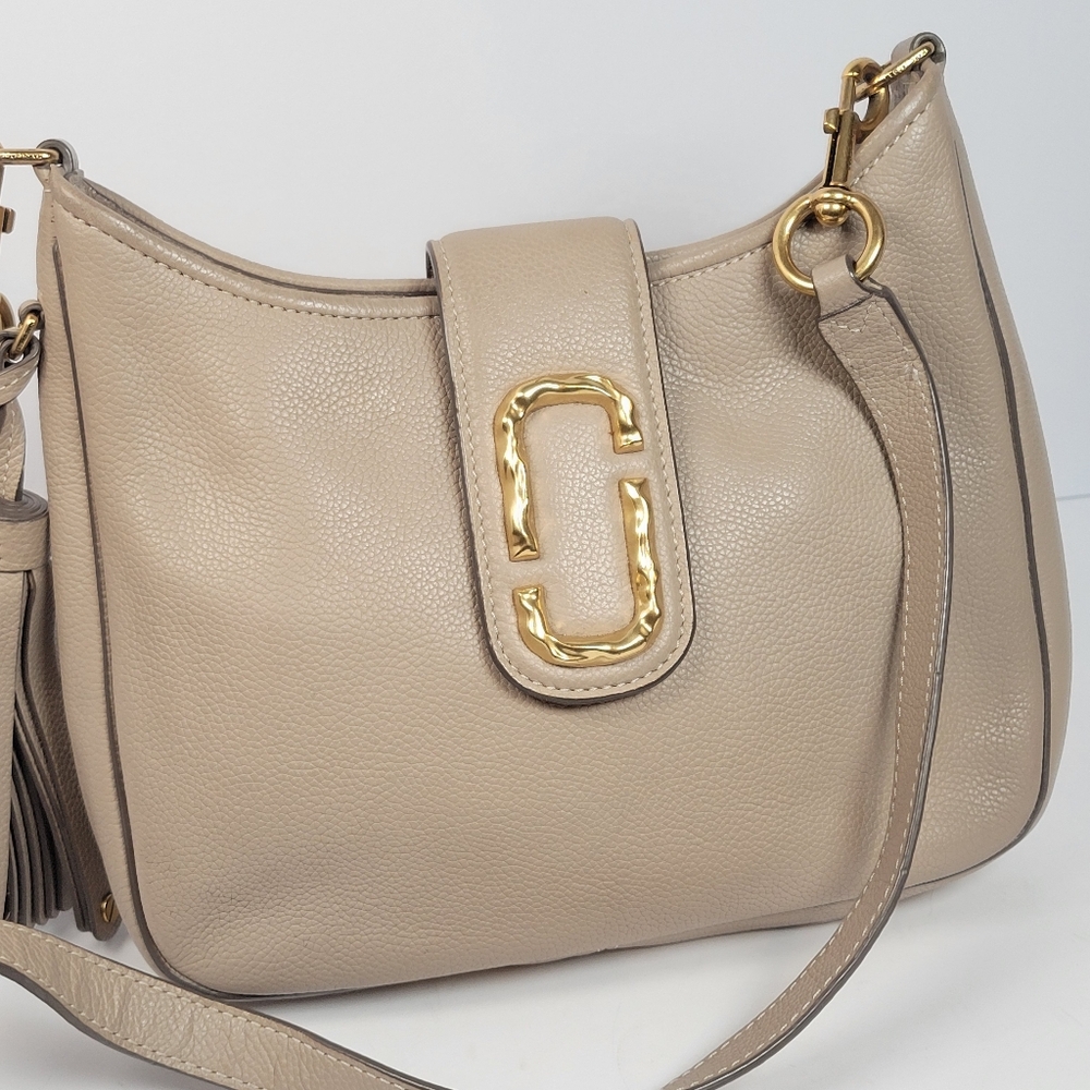 Marc Jacobs Taupe Interlock Leather  Crossbody Bag with Gold Accents - Picture 3 of 8